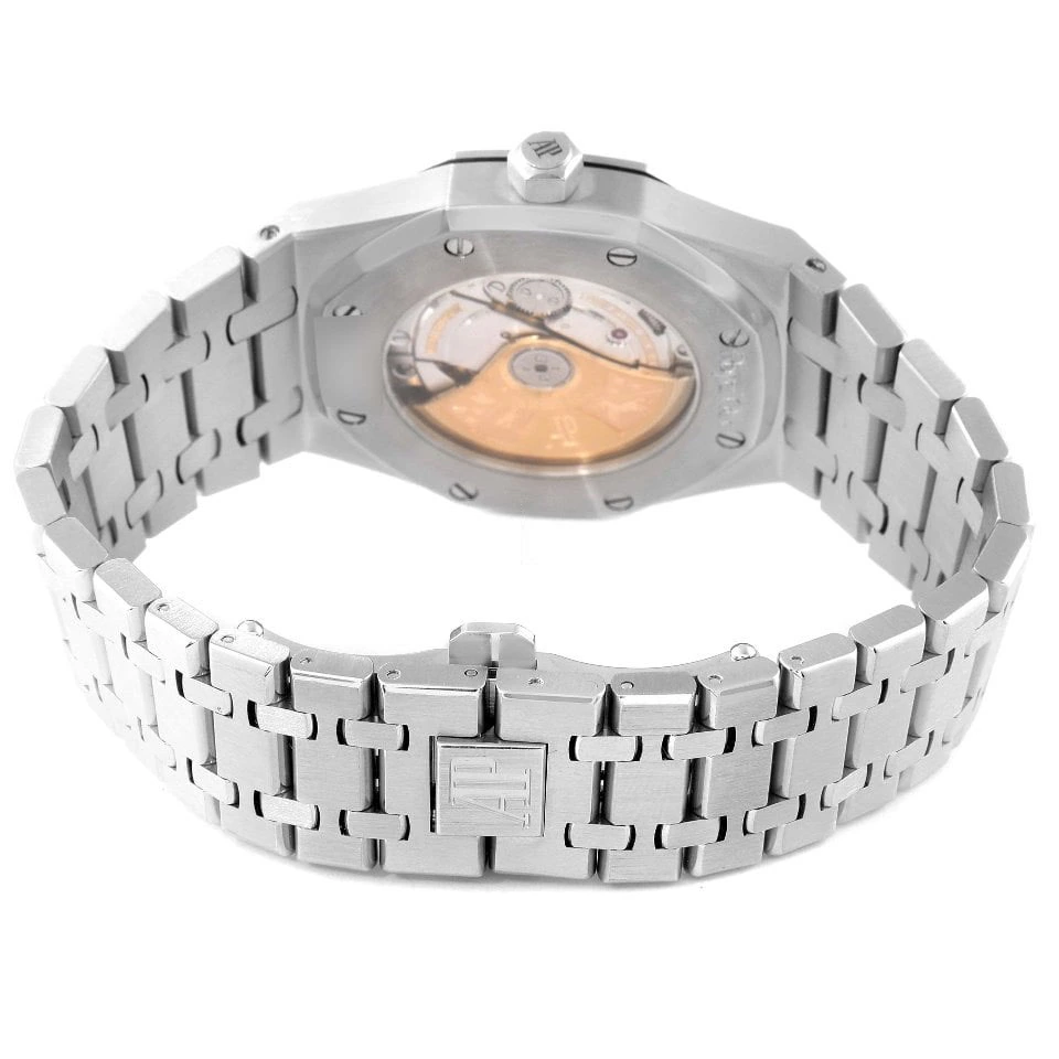 04b69b7ad56c4a0f94652a8ae89cd602 Royal Oak Selfwinding Ref. # 15300ST.OO.1220ST.03 - Image 7