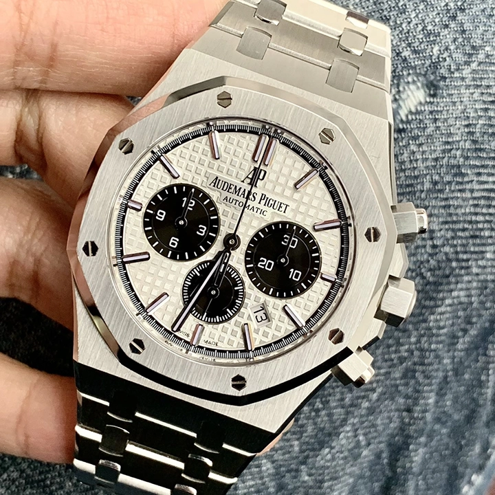 0bdc7e5319b745e0a07eddf2c597c8b4 Audemars Piguet Royal Oak Chronograph 26331ST - Image 3