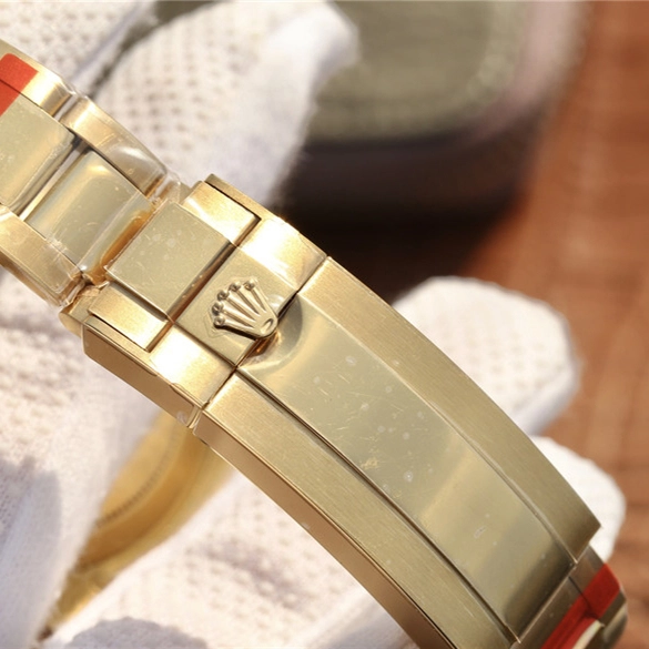 139e495c518d841c1f900fbd625c1bb4 SUBMARINER GOLDEN BLUE / RED DIAMOND GOLD DIAL 40MM - Image 11