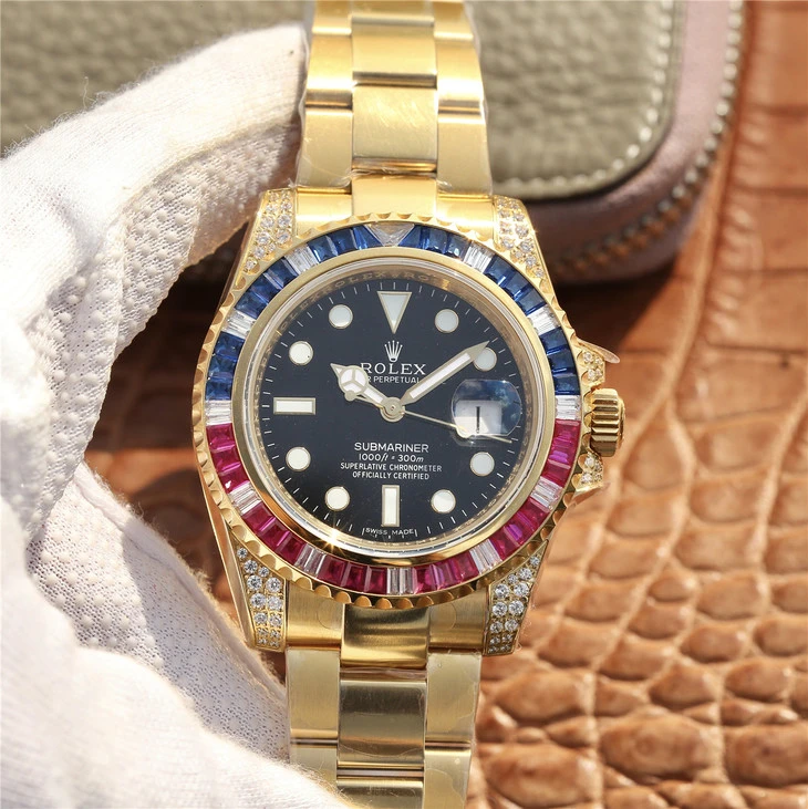 1c4ecb8ebf0954f857c797c3d1c525c8 SUBMARINER GOLDEN BLUE / RED DIAMOND BLACK DIAL 40MM