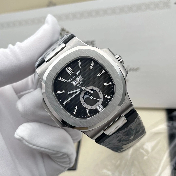 2683429d5878dce434d811474e058f75 5726A - Patek Philippe NAUTILUS - Image 6