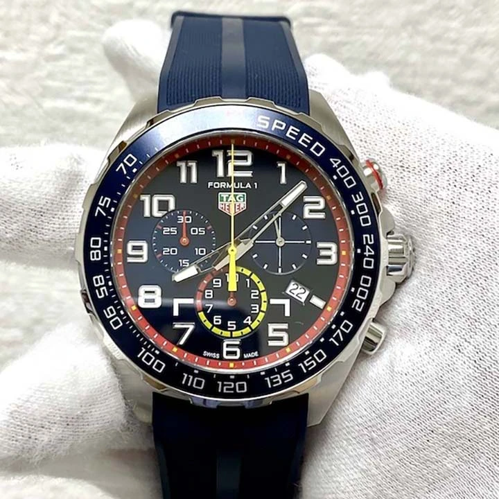 304a07dd5b9667ab29b4293a12339bc8 TAG HEUER FORMULA 1 X RED BULL RACING Quartz Chronograph - Diameter 43 mm CAZ101AL.FT8052 - Image 4
