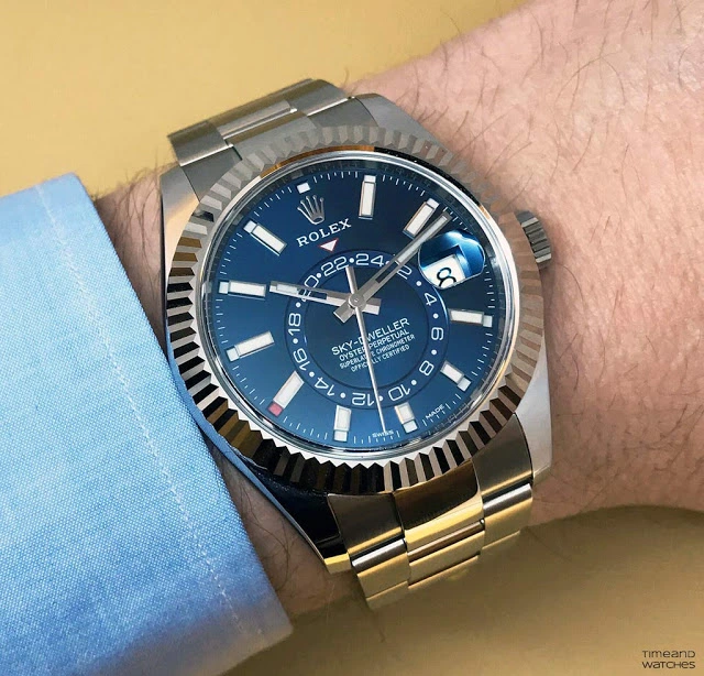 31635dab2495df17950f85019bb94c3f The Oyster Perpetual Sky-Dweller(BLUE) m326934-0003 - Image 5