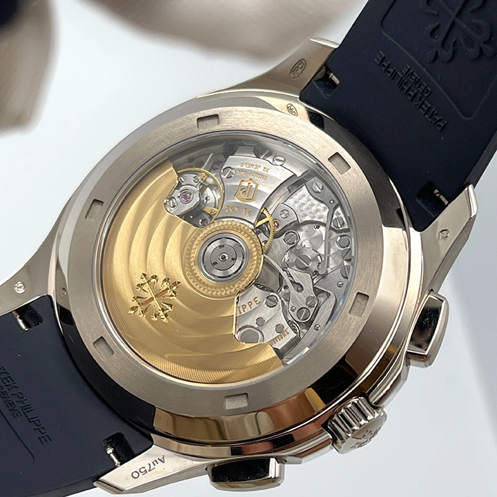 3ac7c5657250db395478b467875e4b68 5968G-001-Patek Philippe AQUANAUT - Image 8