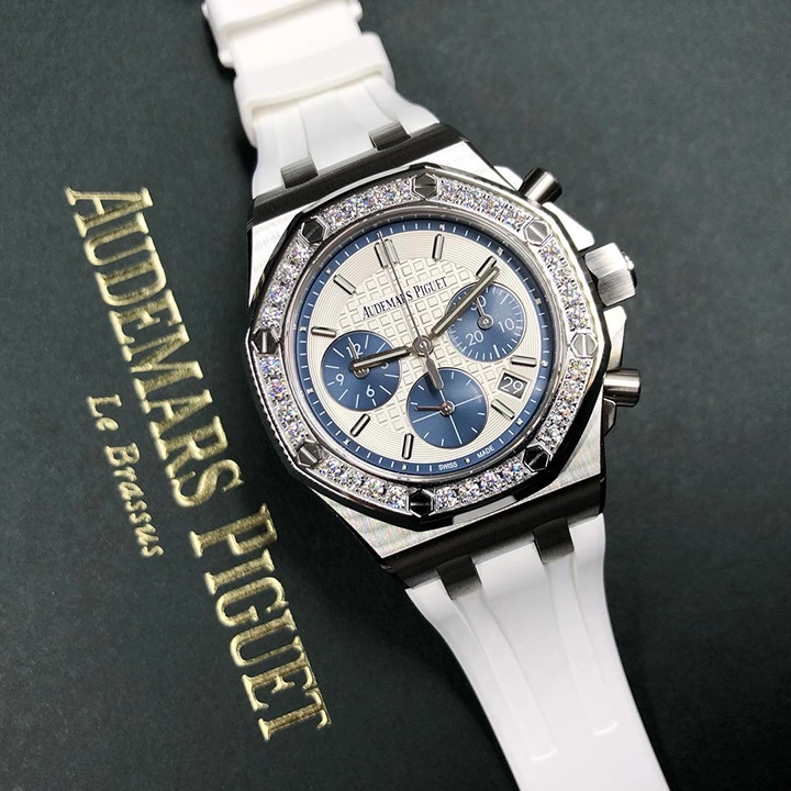 4c0b2dc09cc6c568bd06e932ea968229 Royal Oak Offshore Automatic Chronograph Ref. 26231ST.ZZ.D010CA.01 - Image 9