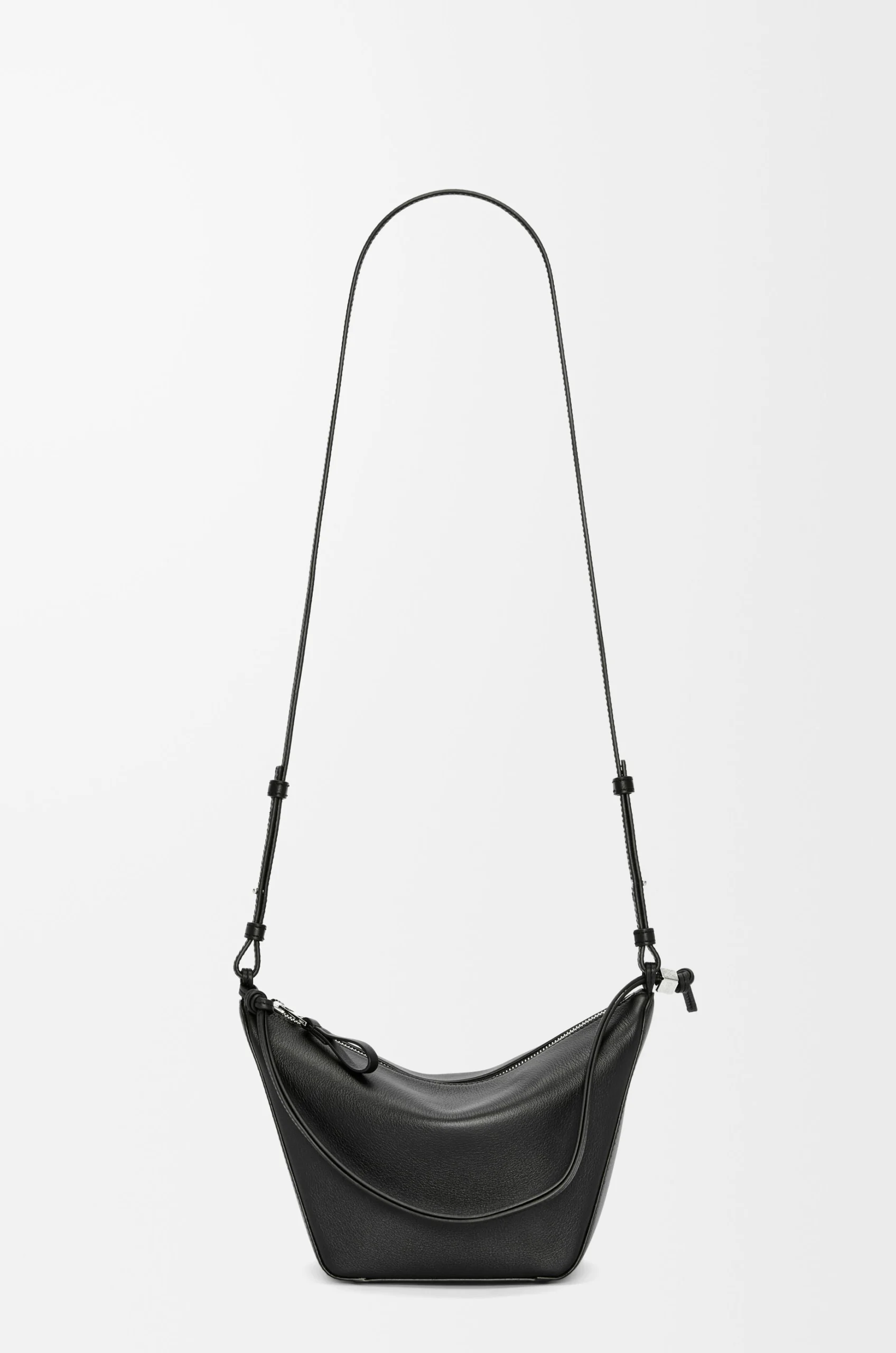 7411994fd0b74a733d989b7578571069 Mini Hammock hobo in classic calfskin - Image 6