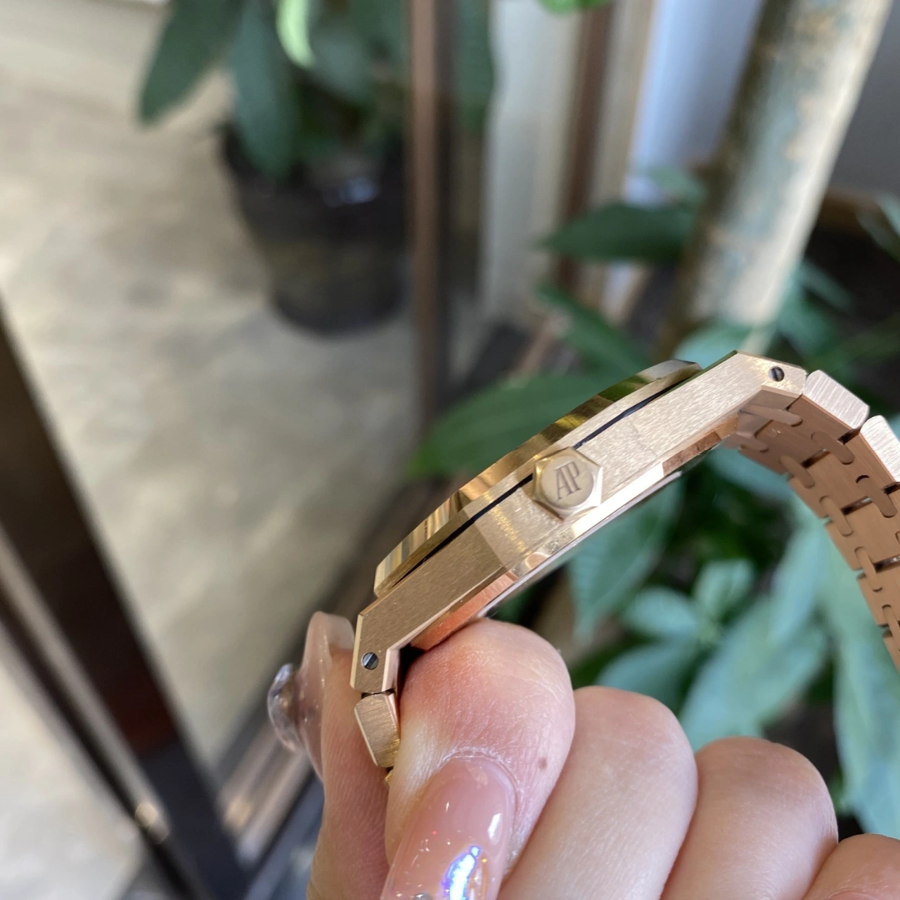 82c396a8ba4d7118a89bf760c3472688 ROYAL OAK SELFWINDING Ref. 15400OR.OO.1220OR.03 - Image 6