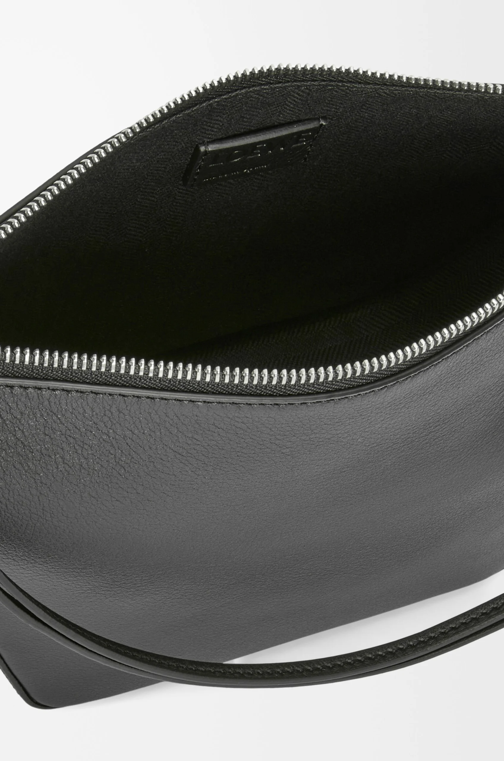 83b5db69b78707e83f8dbc3fdb81d6ad Mini Hammock hobo in classic calfskin - Image 5