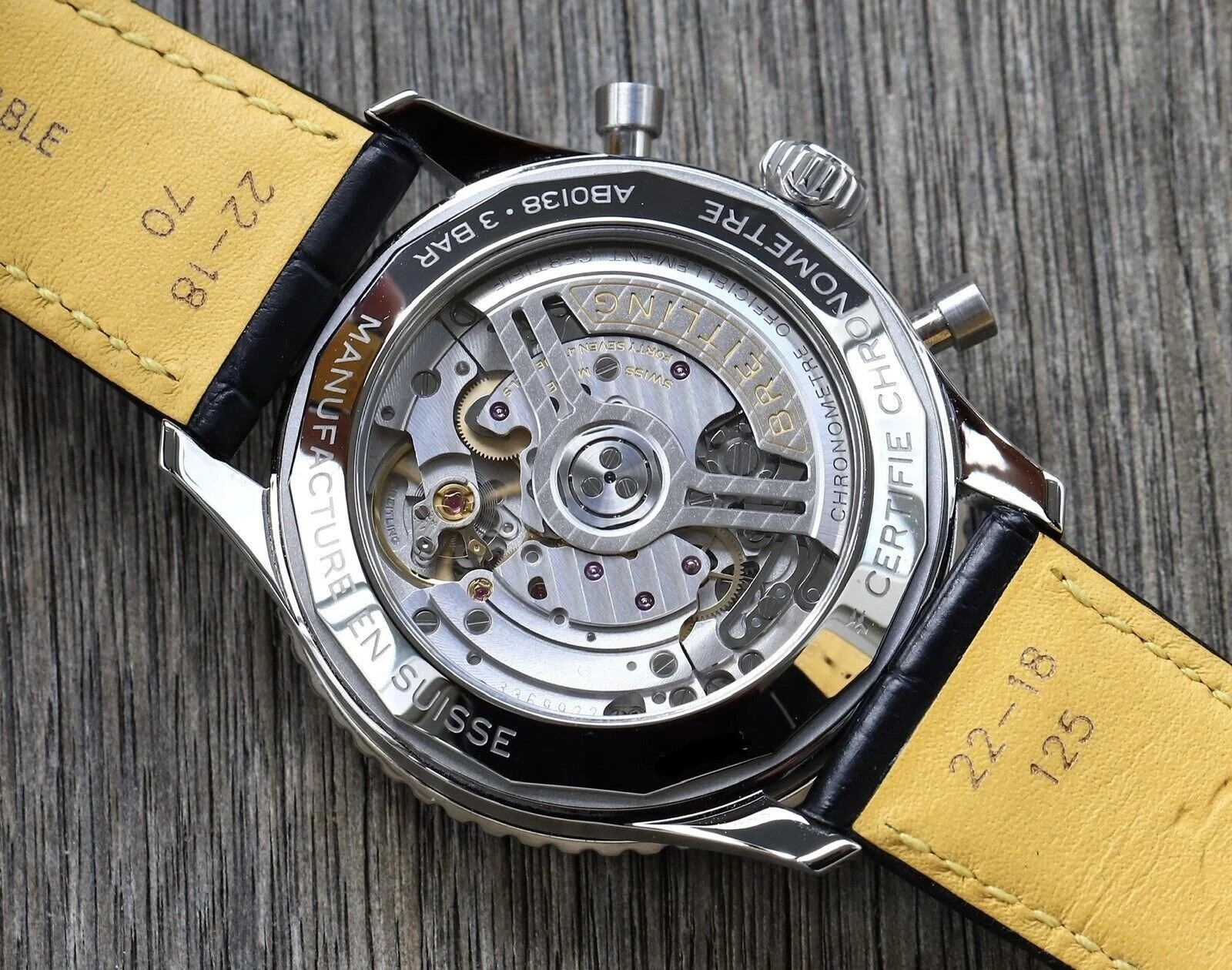 90eb3738545f3ece649cc77cacb6a10c Breitling Navitimer B01 Chronograph Ice Blue Dial 43 AB0138241C1P1 - Image 3