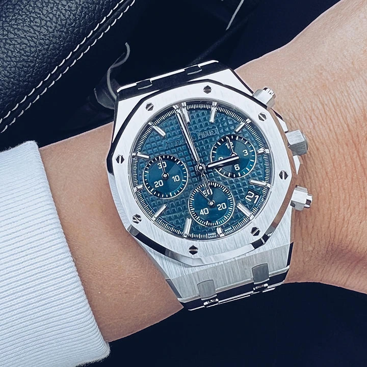 958b36ad48f8918f03eed93e53f8021e ROYAL OAK SELFWINDING CHRONOGRAPH Ref. 26240ST.OO.1320ST.05 - Image 9