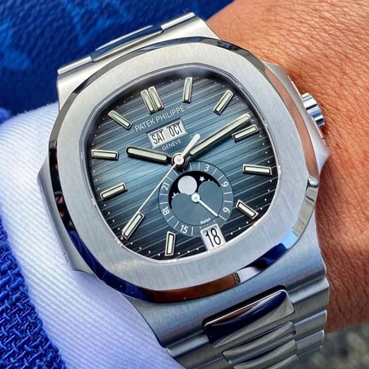 a0cd6b86d4021a7c33a5e37f9ae47cc7 5726/1A Patek Philippe- NAUTILUS - Image 6