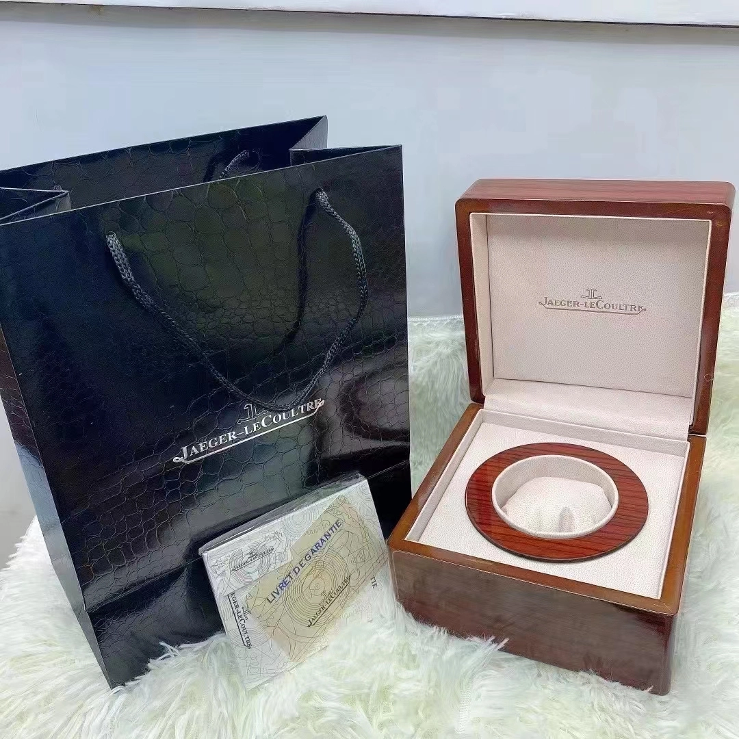 a4716475650276ce5264eb5b91a326d9 DIVER 300M CO‑AXIAL MASTER CHRONOMETER 42 MM 007 Edition-210.90.42.20.01.001 - Image 2