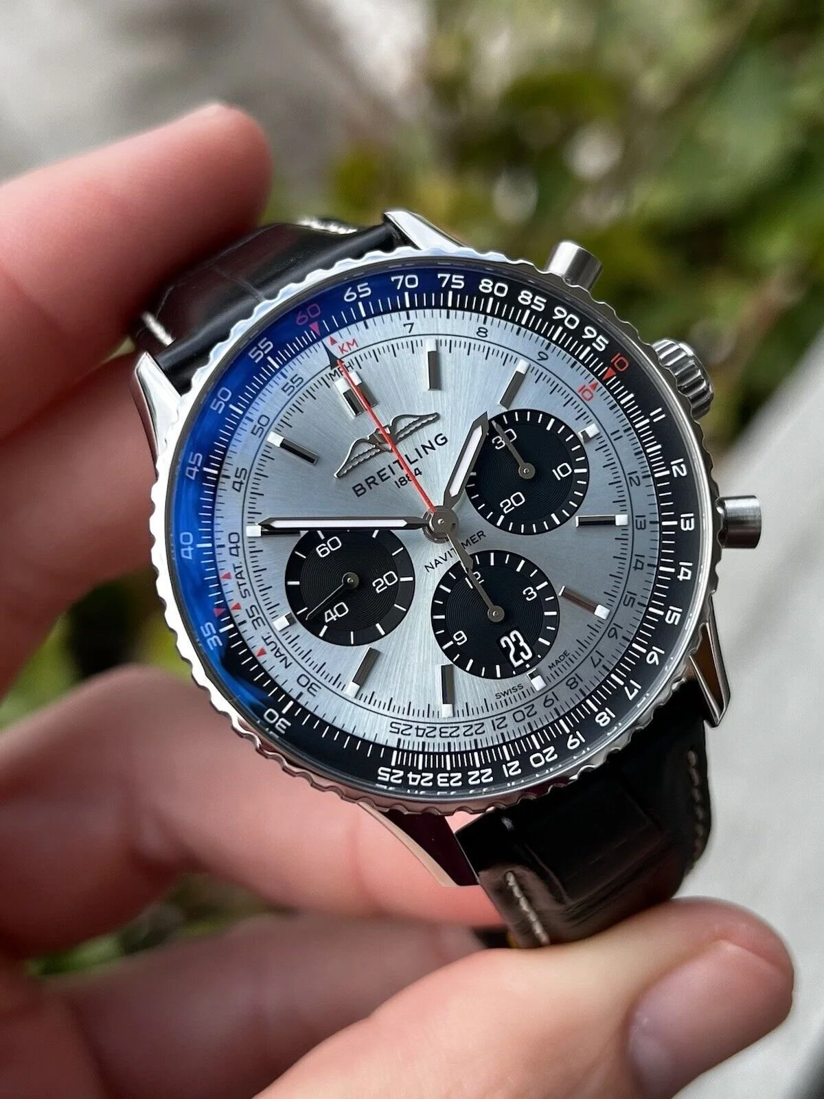 bec3a7e9663307c8648ecc4000ff2734 Breitling Navitimer B01 Chronograph Ice Blue Dial 43 AB0138241C1P1 - Image 8