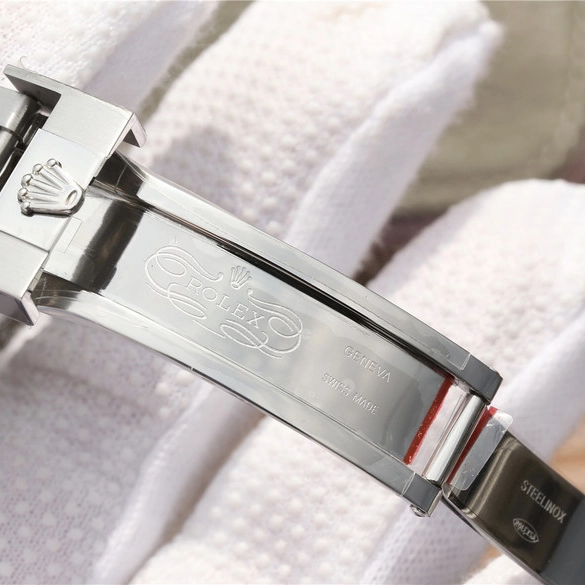 f28ba54575d86959519ee0b654b2a112 SUBMARINER SILVER BLACK DIAMOND 40MM 116759 SANR-74769Bril - Image 9