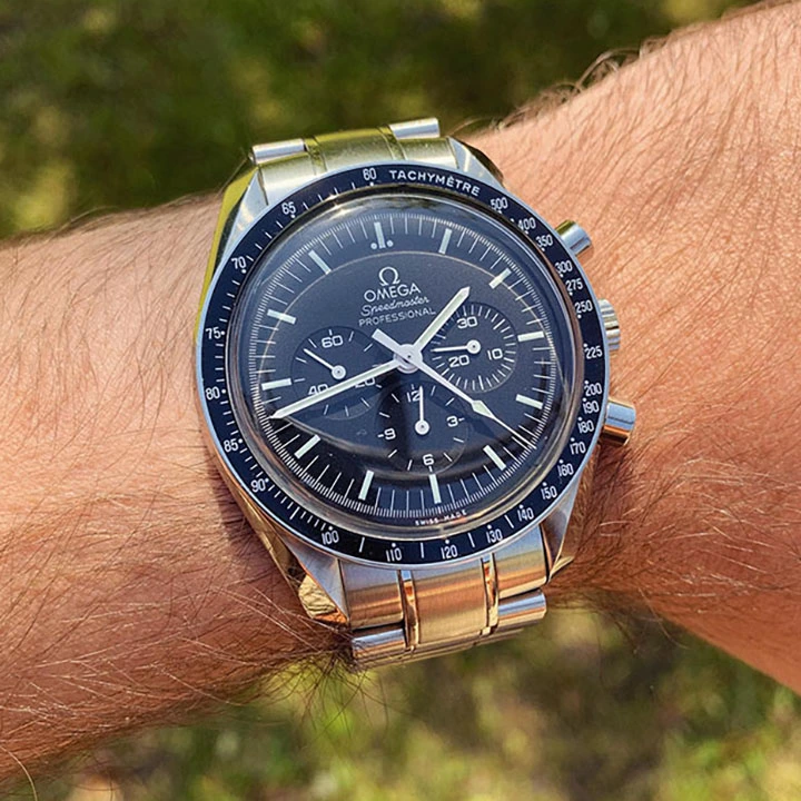 f9ed21771987beccb4a55401ea937b38 Omega Speedmaster Professional Moonwatch -311.30.40.30.01.001 - Image 4