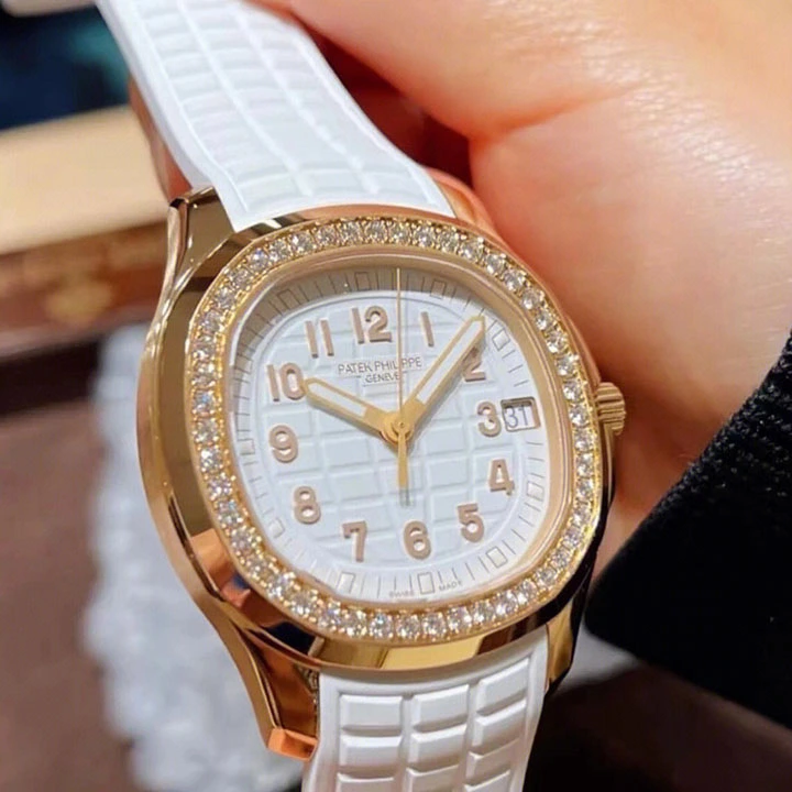 fc617e0a37d673cd83b7b8741fb529b5 5269/200R-001-Patek Philippe AQUANAUT-women - Image 7